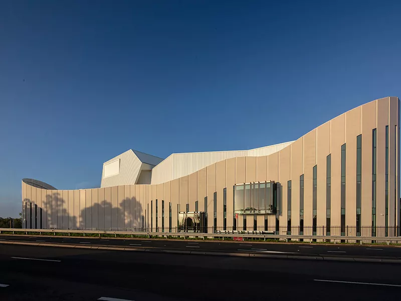 Chifukwa Chiyani Steel Structure Theatre Building Ndi Yofunika Pamamangidwe Amakono?