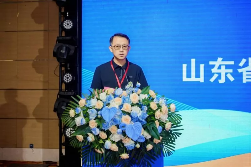Yang'anani Pachitukuko Chapadziko Lonse: Shandong Steel Structure Industry Association Yachita Bwino Msonkhano Wosinthana pa Zochitika Zamayiko Padziko Lonse