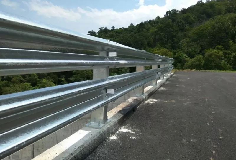 Zitsulo Highway Guardrail